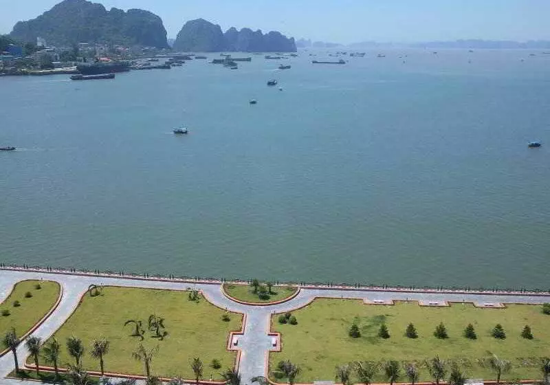 Fotos del hotel Halong Plaza:  19