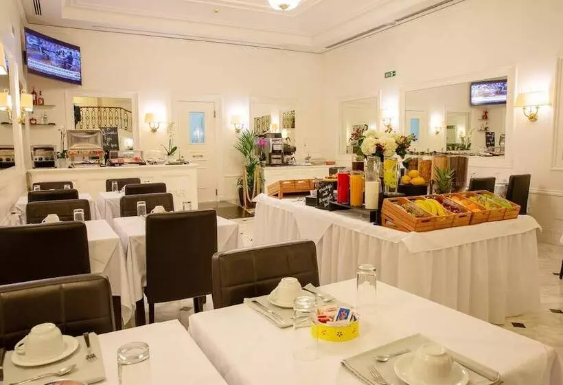 Fotos del hotel Modigliani:  13