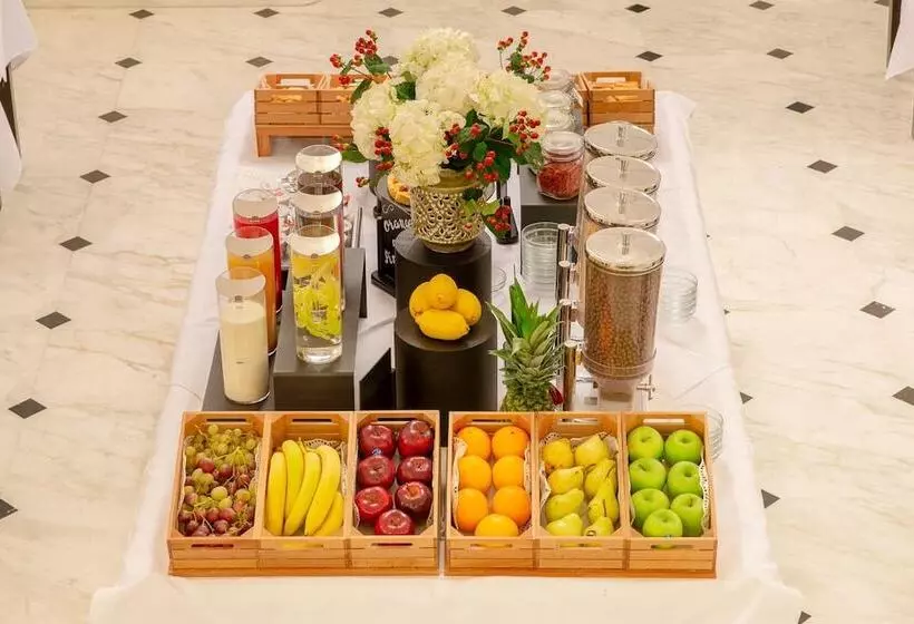 Fotos del hotel Modigliani:  6