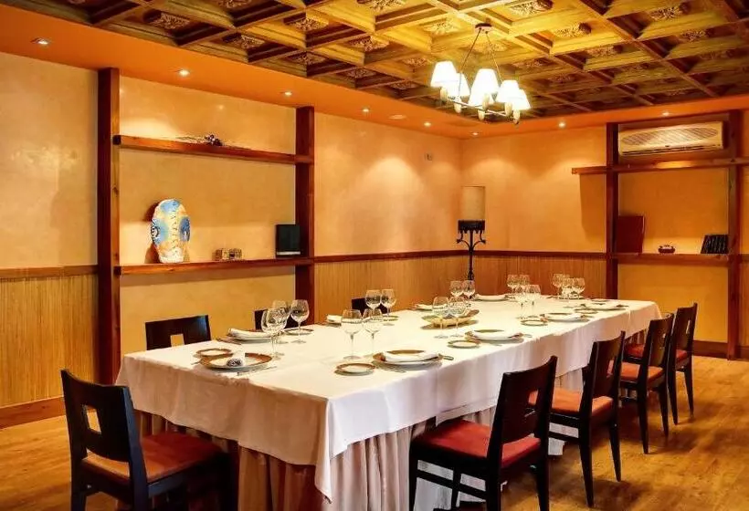 Fotos del hotel Oca Palacio De La Llorea  & Spa:  22