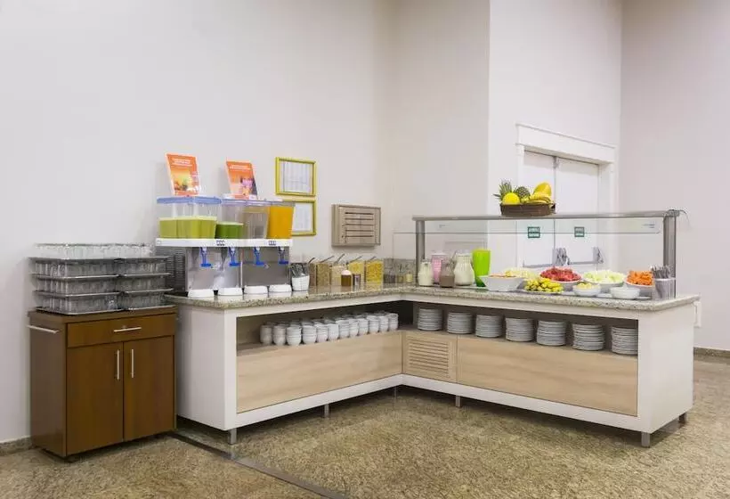 Fotos del hotel Tarobá:  18