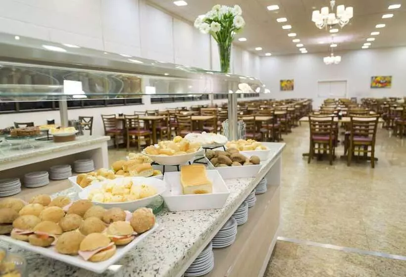 Fotos del hotel Tarobá:  24