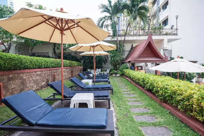 Fotos del hotel Triple Two Silom:  8