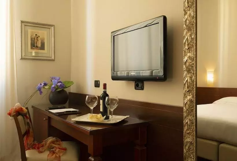 Fotos del hotel Fenice:  9