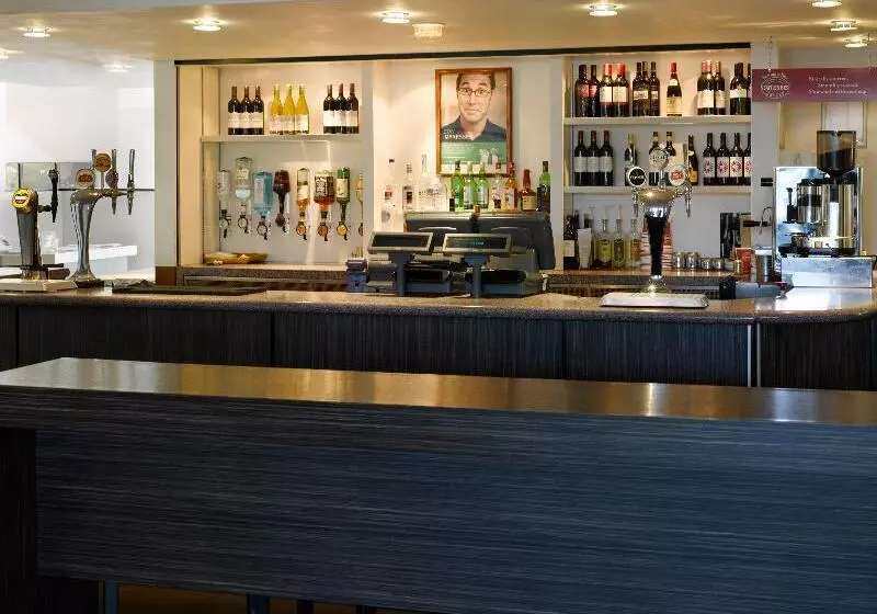 Fotos del hotel Holiday Inn London Brent Cross:  6