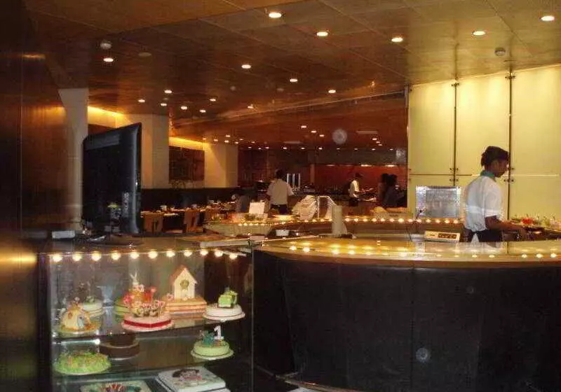 Fotos del hotel The Park Chennai:  10