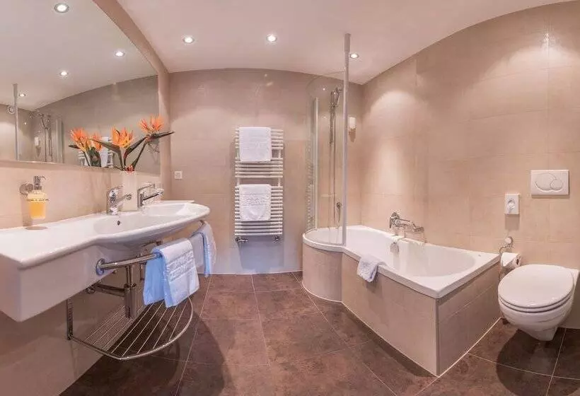 Fotos del hotel The Christiania Mountain Spa Resort:  2