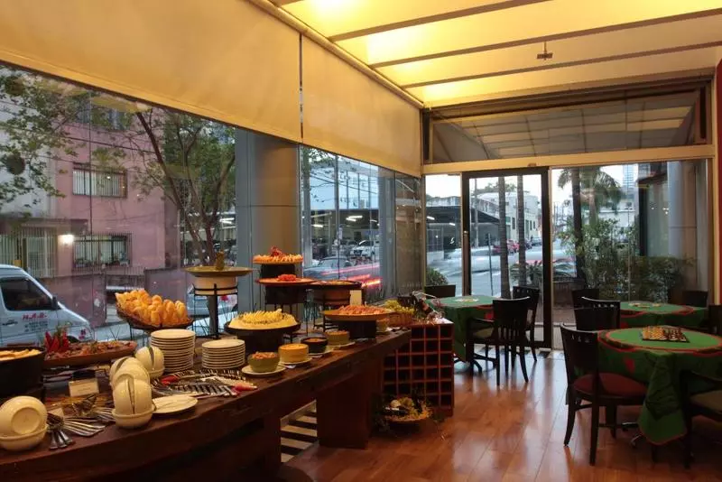 Fotos del hotel Estanplaza International:  13