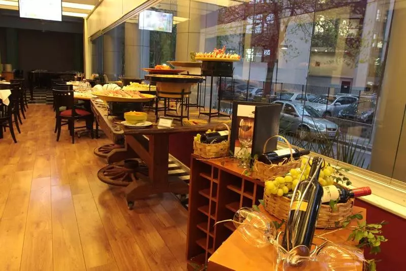 Fotos del hotel Estanplaza International:  9