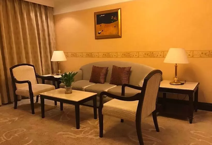 Fotos del hotel King Wing:  25