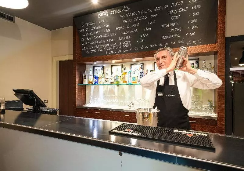 Fotos del hotel La Meridiana:  5