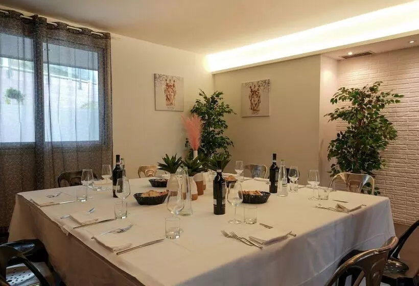 Fotos del hotel La Meridiana:  20