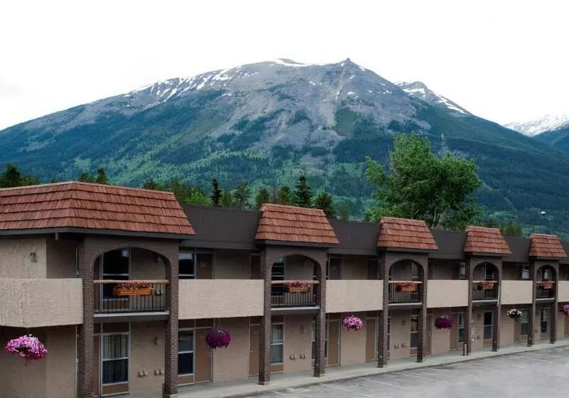 Fotos del hotel Maligne Lodge:  3