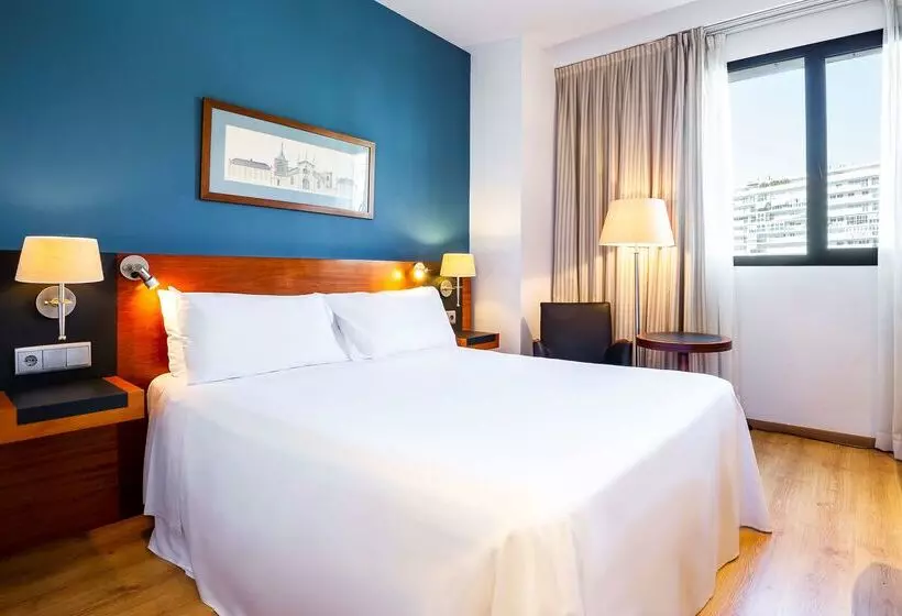 Fotos del hotel Valencia Oceanic Affiliated By Meliá:  4