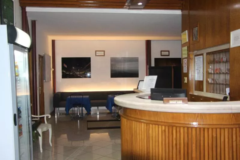 Fotos del hotel Alex:  2