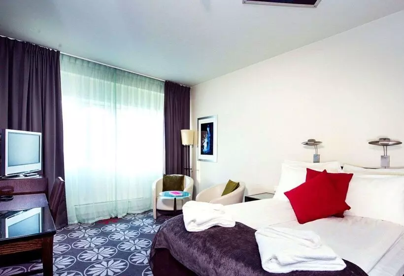 Fotos del hotel Clarion Collection  Aurora:  14