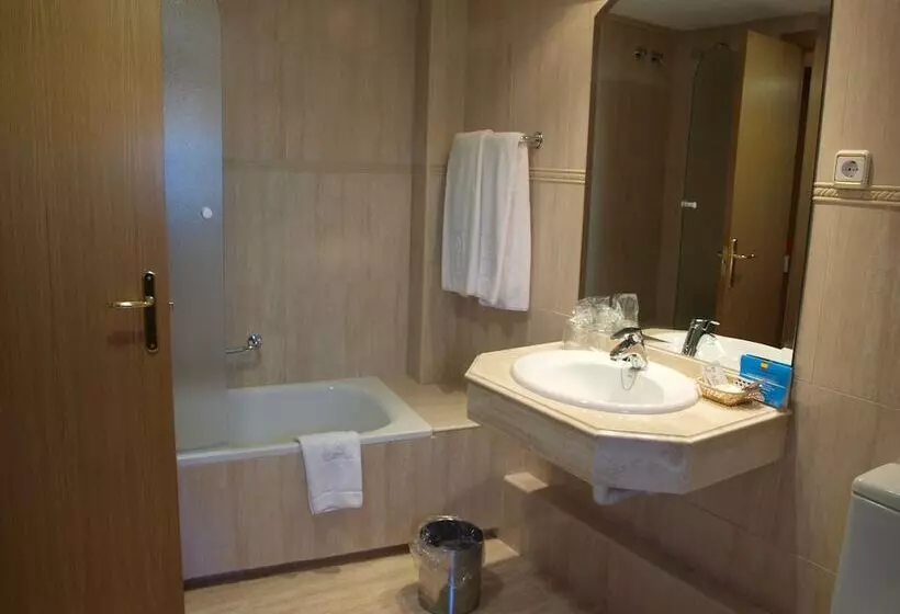 Fotos del hotel Don Luis:  10