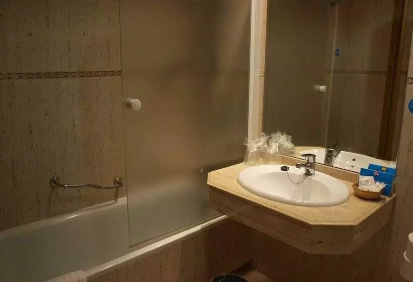 Fotos del hotel Don Luis:  4