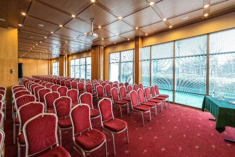 Fotos del hotel Hp Park Plaza:  5