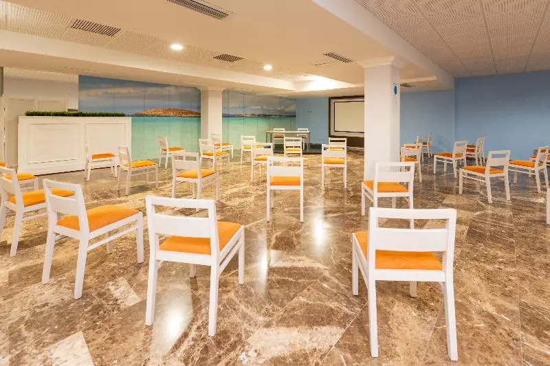 Fotos del hotel Puchet:  3