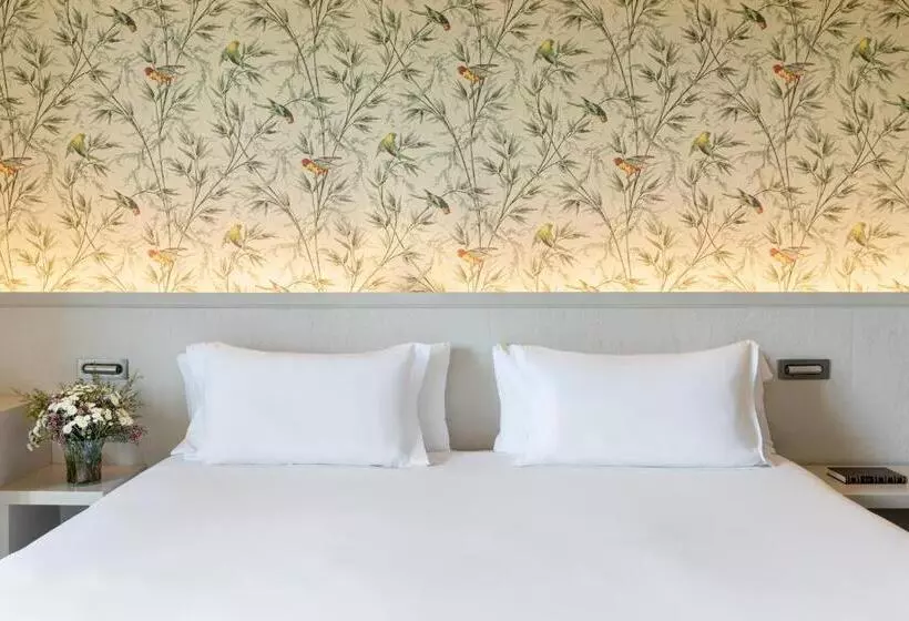 Fotos del hotel Duquesa De Cardona 4* Sup:  23