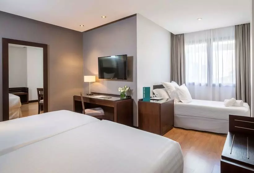 Fotos del hotel Occidental Granada:  2