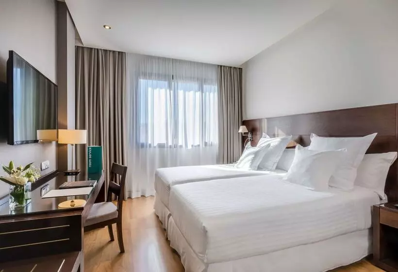 Fotos del hotel Occidental Granada:  22