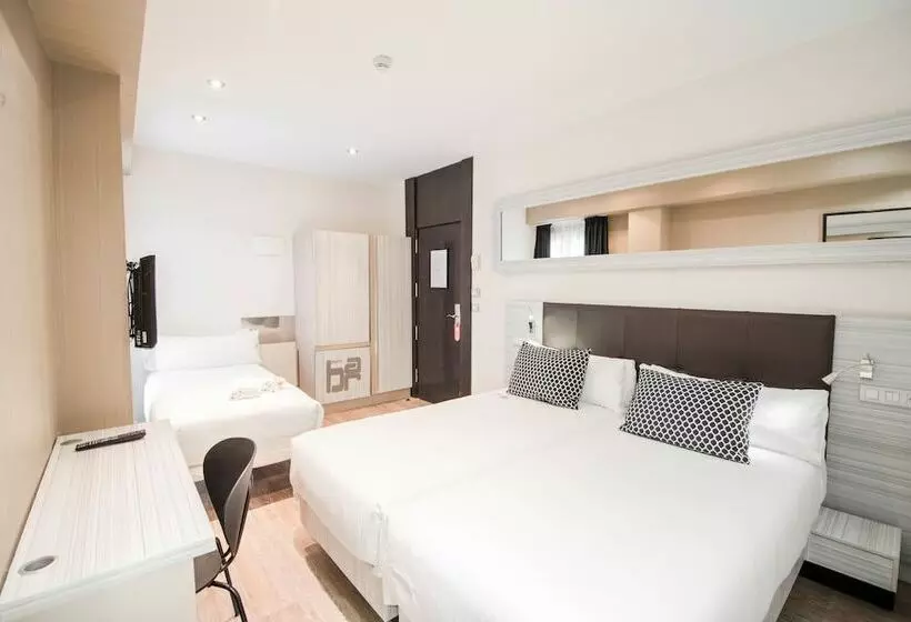 Fotos del hotel Petit Palace Puerta Del Sol:  23