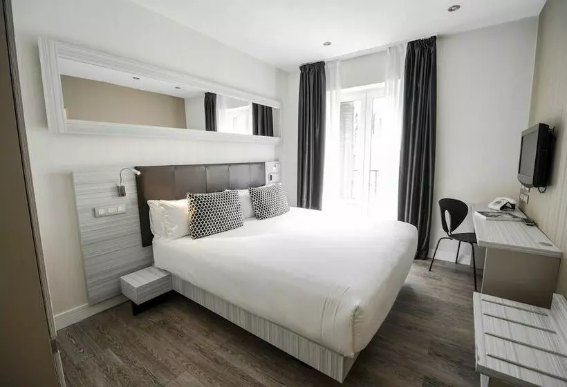 Fotos del hotel Petit Palace Puerta Del Sol:  16