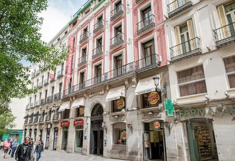 Petit Palace Puerta Del Sol