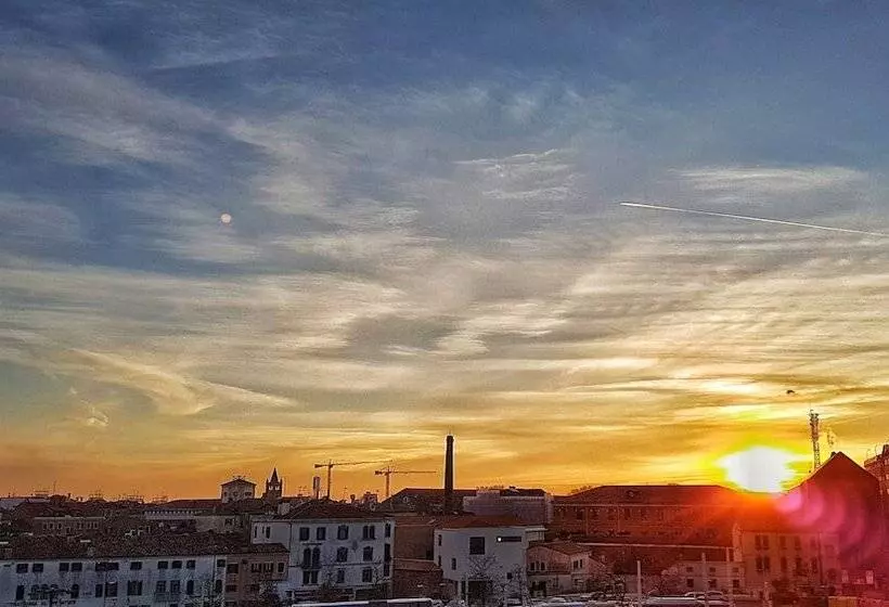 Fotos del hotel Santa Chiara:  25