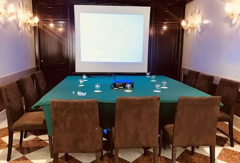 Fotos del hotel Santa Chiara:  10