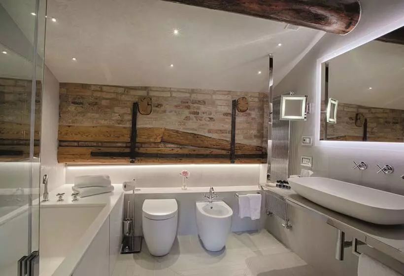 Fotos del hotel Santa Chiara:  15