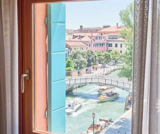 Fotos del hotel Santa Chiara:  24