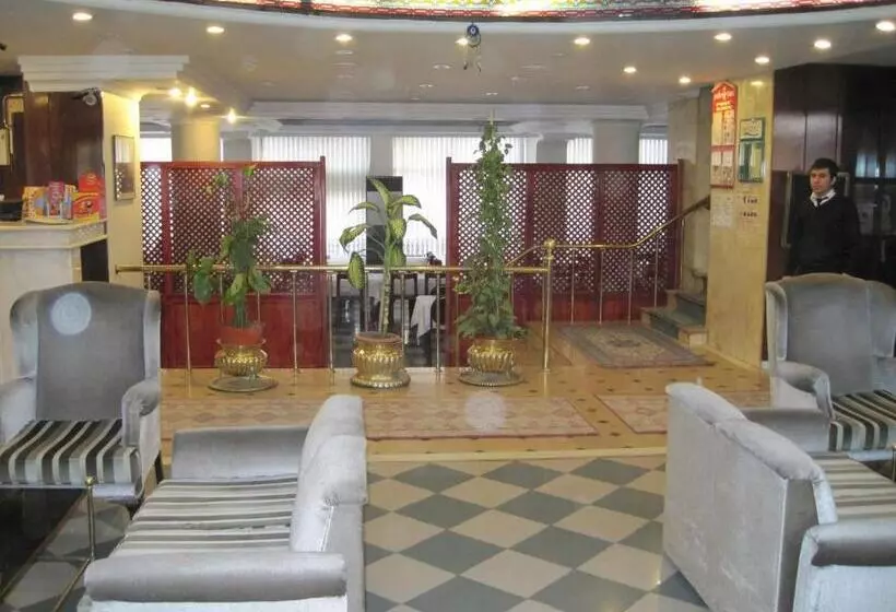 Fotos del hotel Avlonya:  7