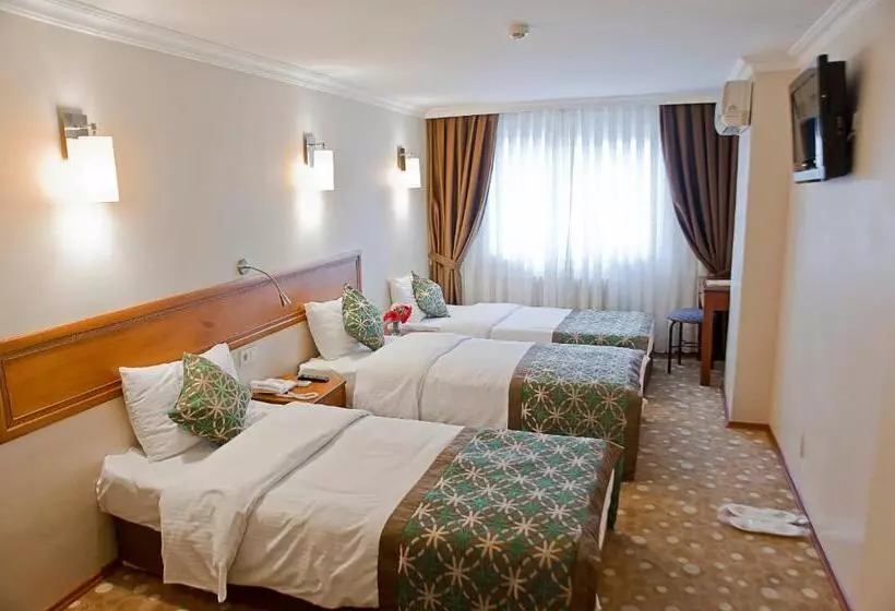 Fotos del hotel Avlonya:  17