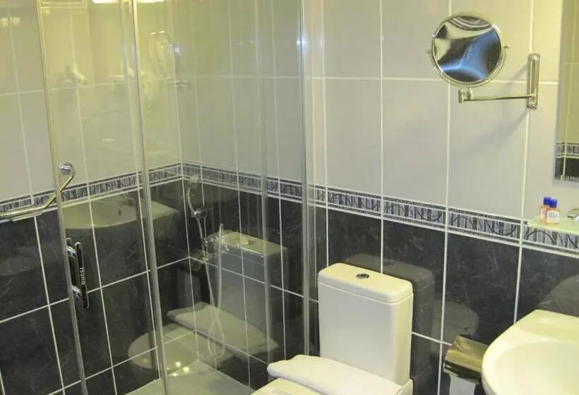 Fotos del hotel Avlonya:  5