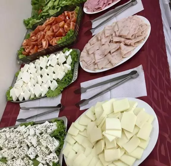 Fotos del hotel Avlonya:  12