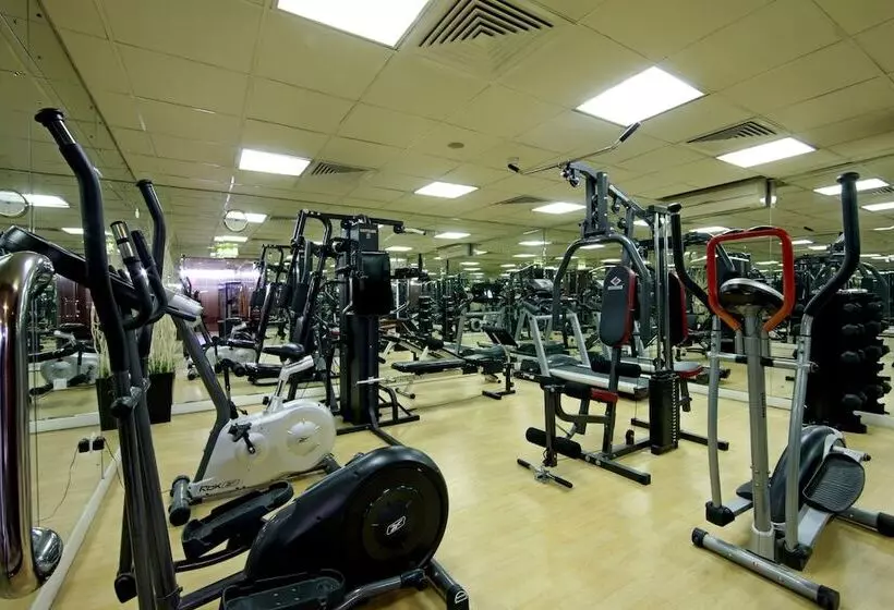 Fotos del hotel Howard Johnson By Wyndham Bur Dubai:  52