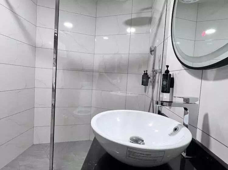 Fotos del hotel Howard Johnson By Wyndham Bur Dubai:  60