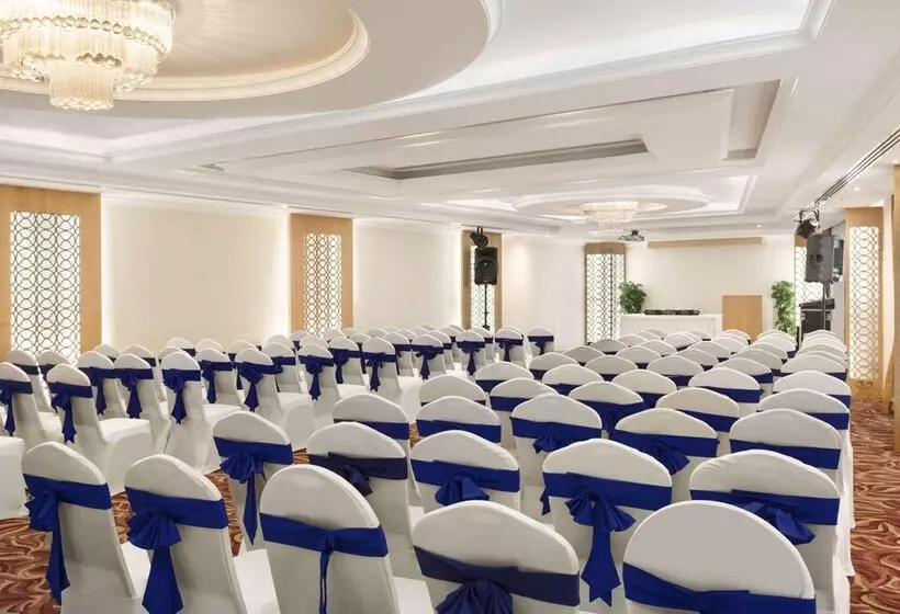 Fotos del hotel Howard Johnson By Wyndham Bur Dubai:  71