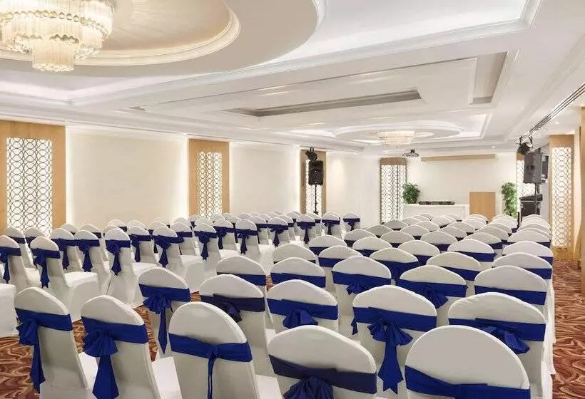 Fotos del hotel Howard Johnson By Wyndham Bur Dubai:  18