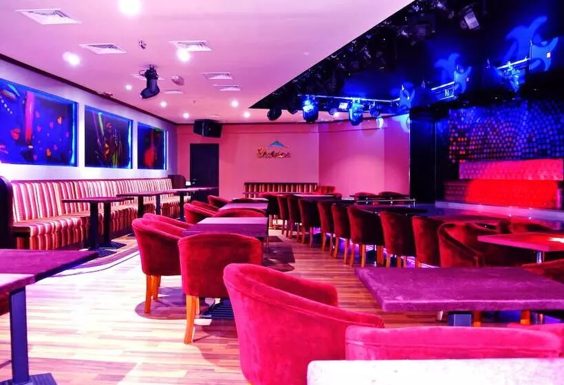 Fotos del hotel Howard Johnson By Wyndham Bur Dubai:  7