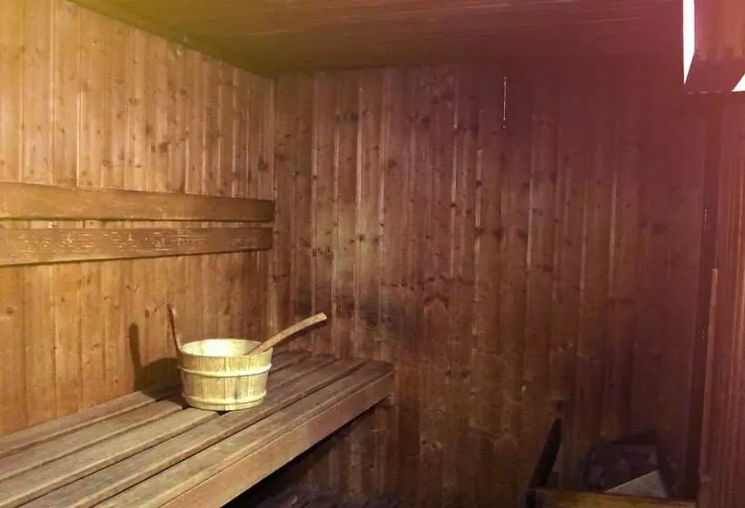 Fotos del hotel Howard Johnson By Wyndham Bur Dubai:  5