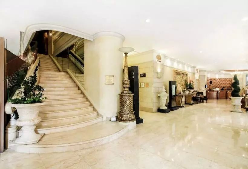 Fotos del hotel Makati Palace:  4