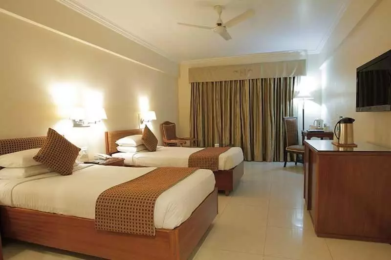 Fotos del hotel Om Tower:  2