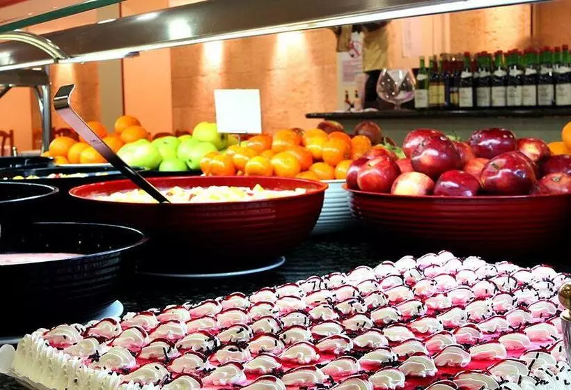 Fotos del hotel Natali Affiliated by Fergus:  39