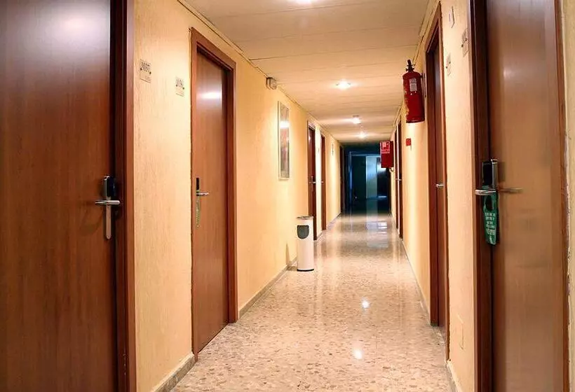 Fotos del hotel Natali Affiliated by Fergus:  36