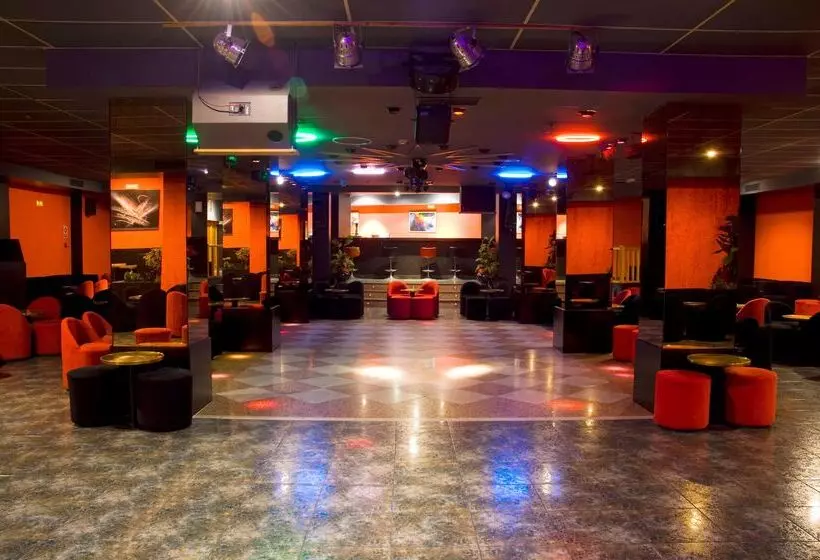 Fotos del hotel Natali Affiliated by Fergus:  34