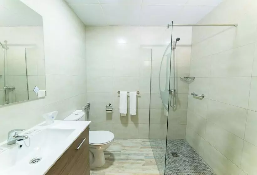 Fotos del hotel Natali Affiliated by Fergus:  25